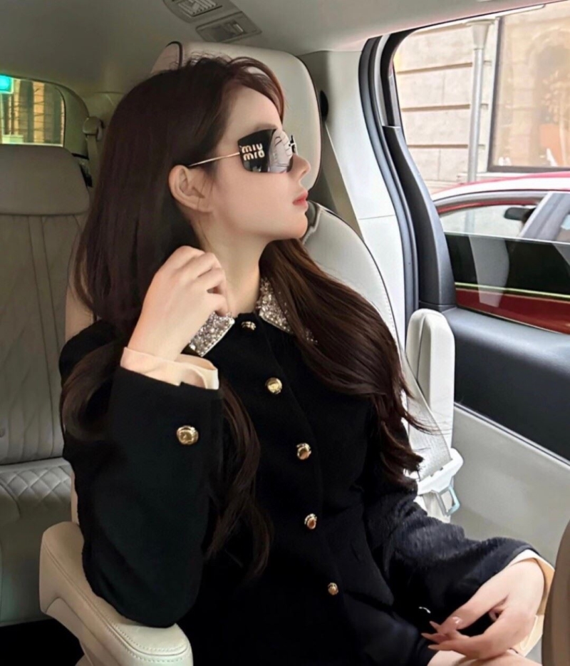 Miu miu Sunglasses